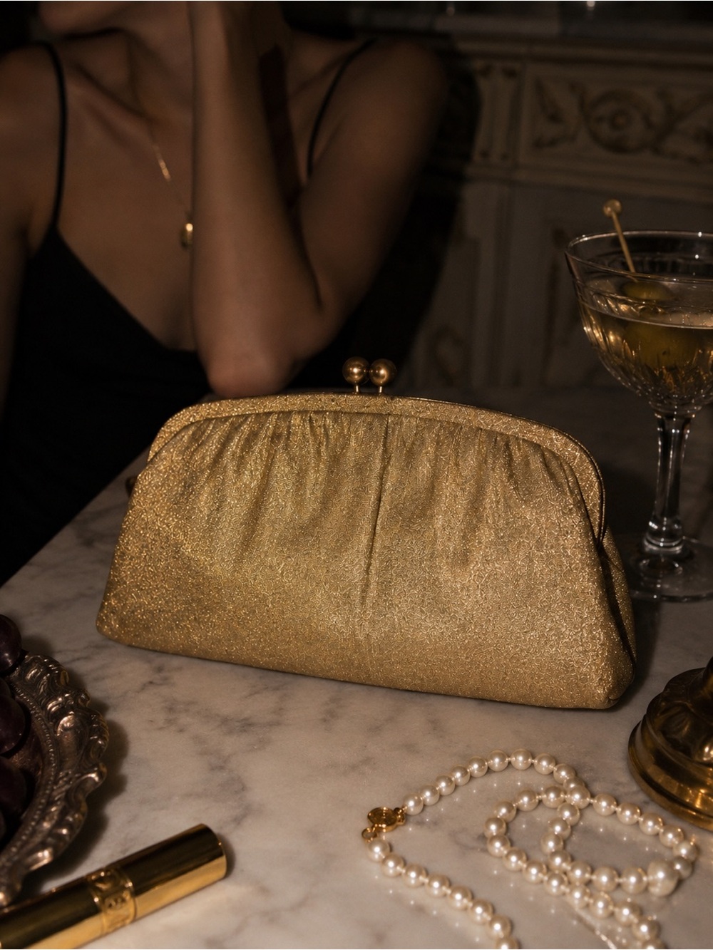 Vintage Old Hollywood Gold Lamé Kisslock Evening Clutch Purse - Picture 2 of 12